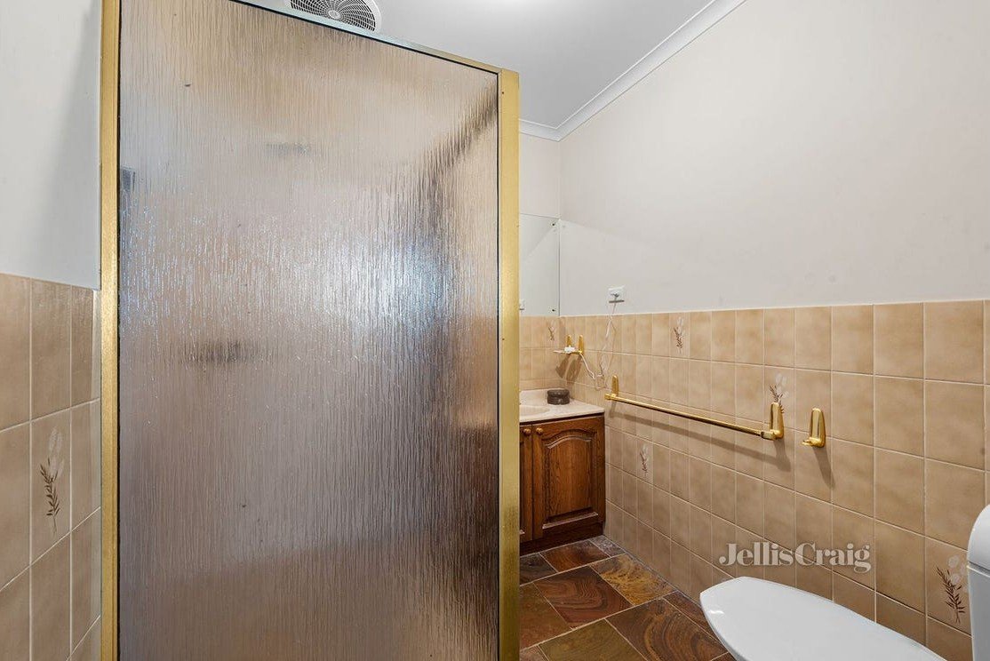 1-2 Turner Court, Glen&nbsp;Waverley image 9