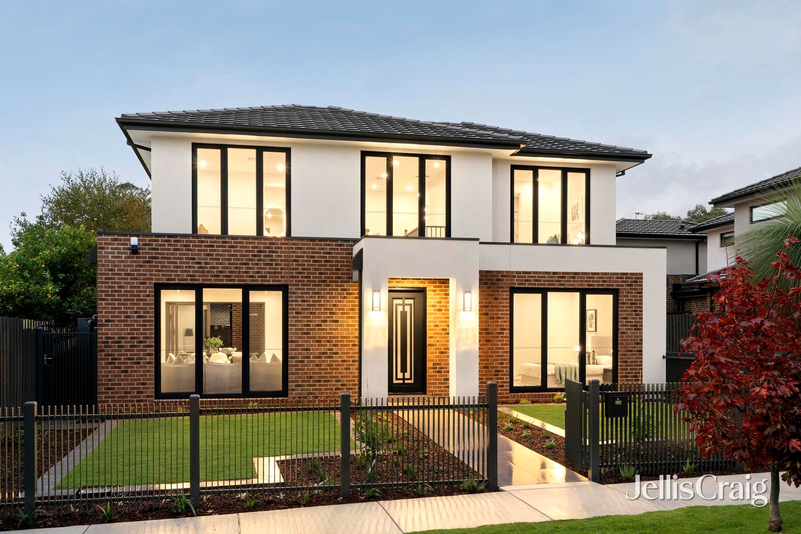 1 & 2/1 Bridget Street, Glen&nbsp;Waverley image 1