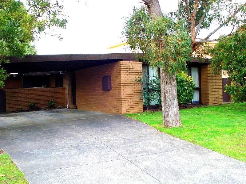 1 & 2/104 Moola Street, Ballarat North image 1