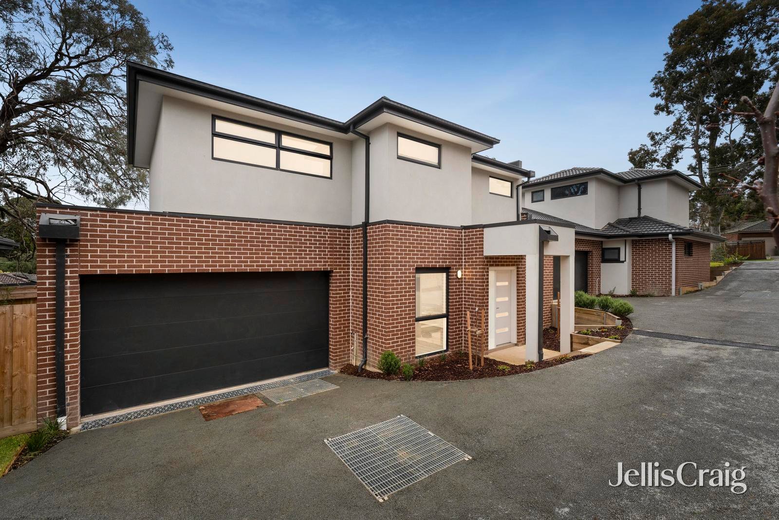 1-2/28 Highland Crescent, Mooroolbark image 16