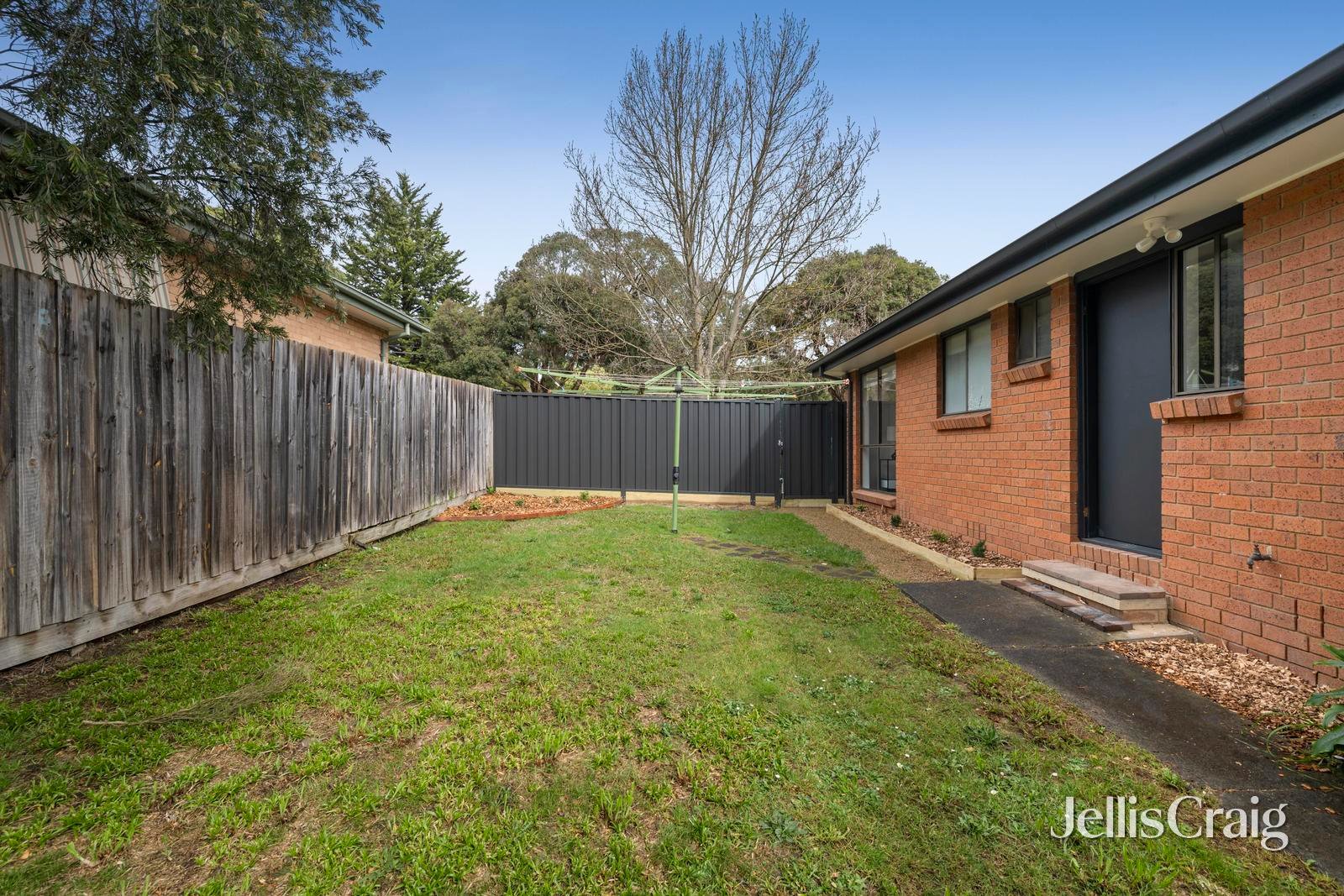1 & 2/37 Cameron Road, Croydon image 13