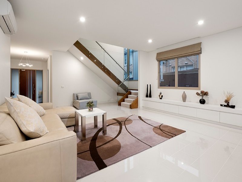 1 & 2/555 Whitehorse Road, Surrey Hills image 2