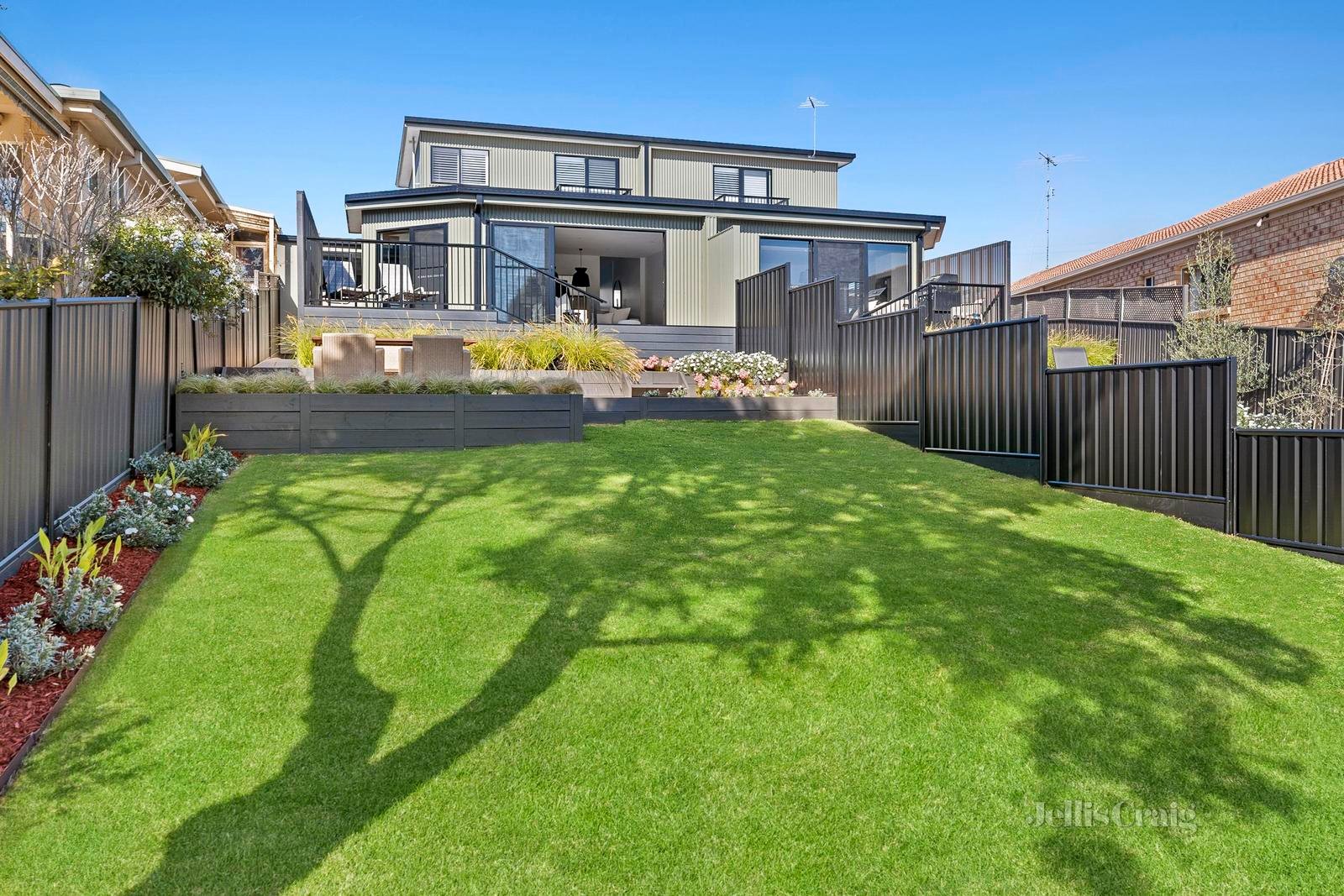 1 & 2/63 Lake Avenue, Ocean Grove image 10