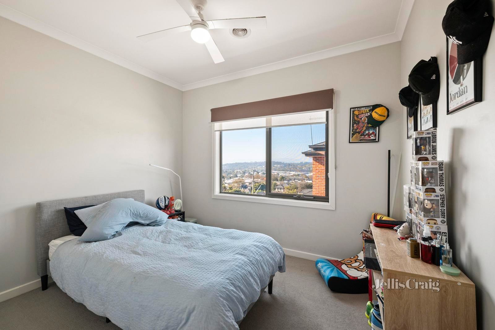 1 & 2/63 Victoria Road, Chirnside Park image 18