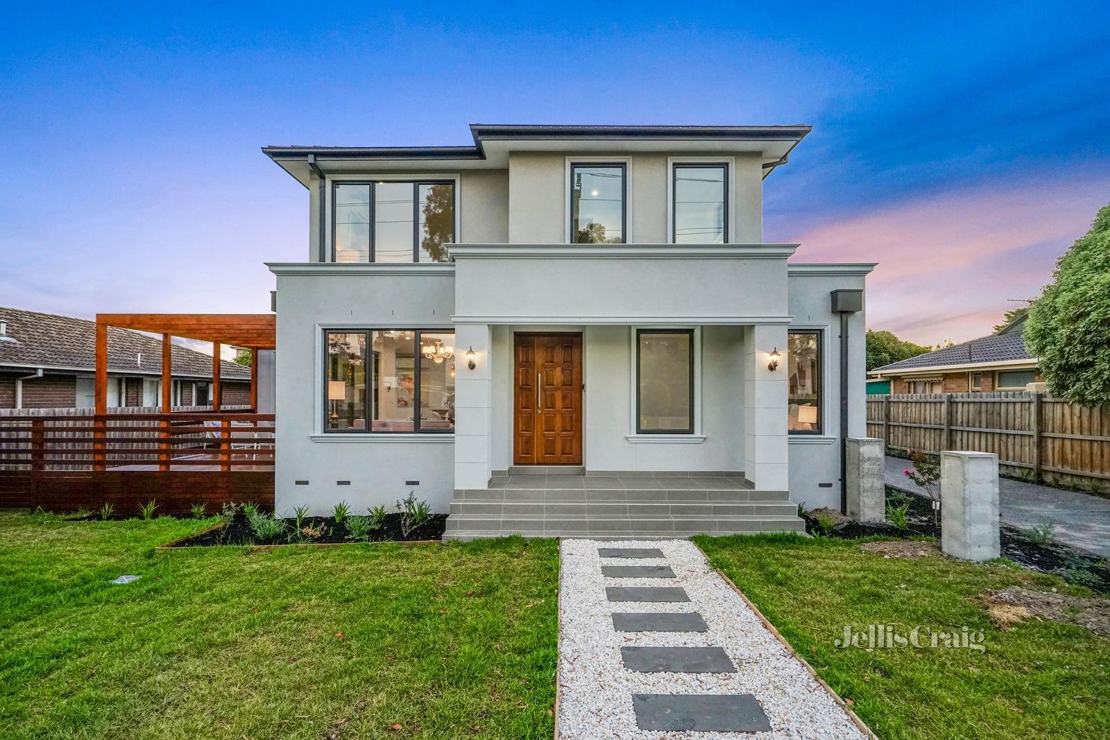 1 & 2/732 Highbury Road, Glen Waverley
- Print Image 1