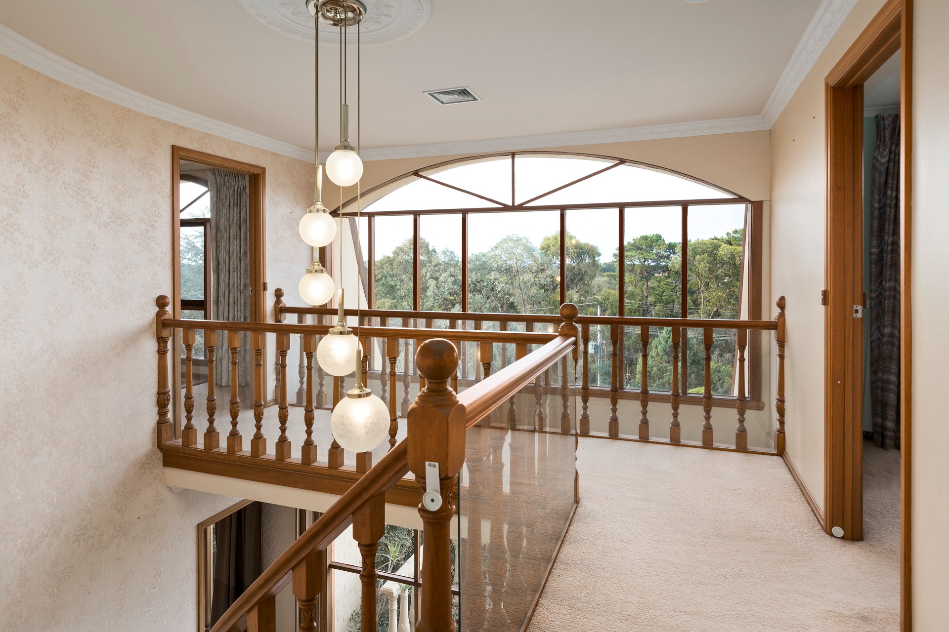 Property Gallery Thumbnail 10