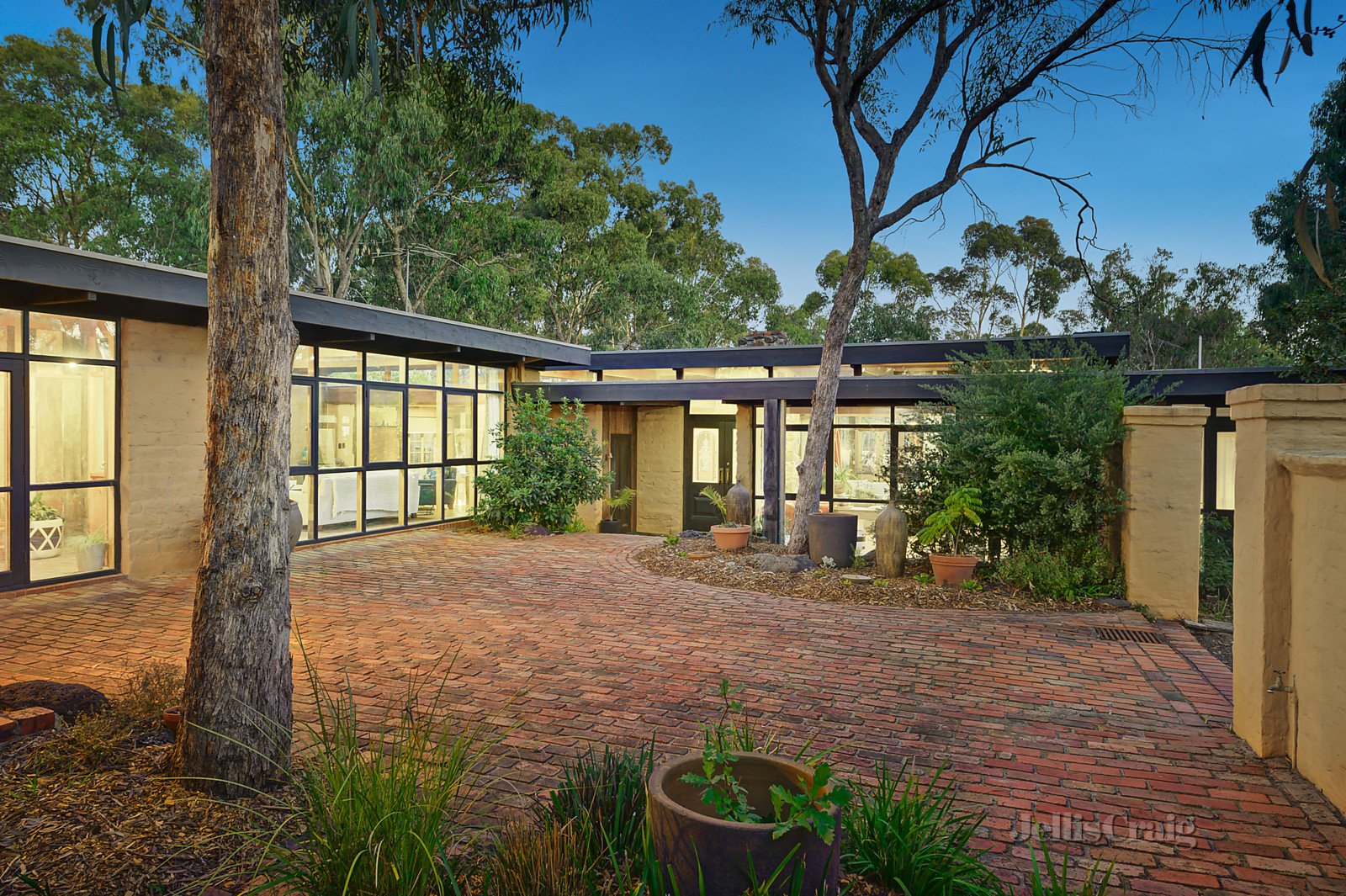 1-3 Homestead Road, Eltham
- Print Image 1