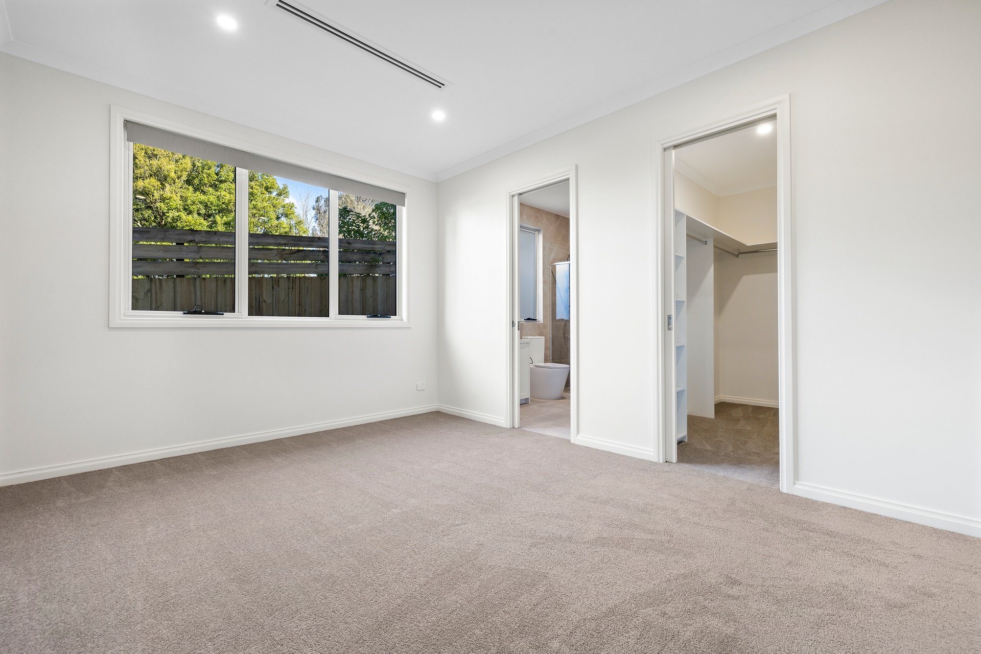 1 & 3/50 Glenburnie Road, Mitcham image 8