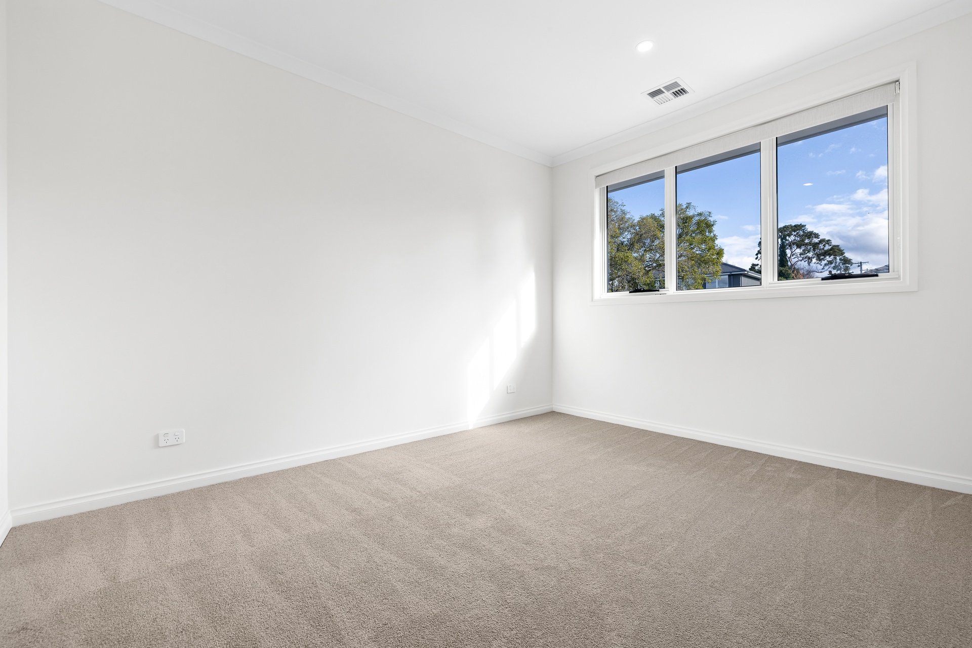 1 & 3/50 Glenburnie Road, Mitcham image 12