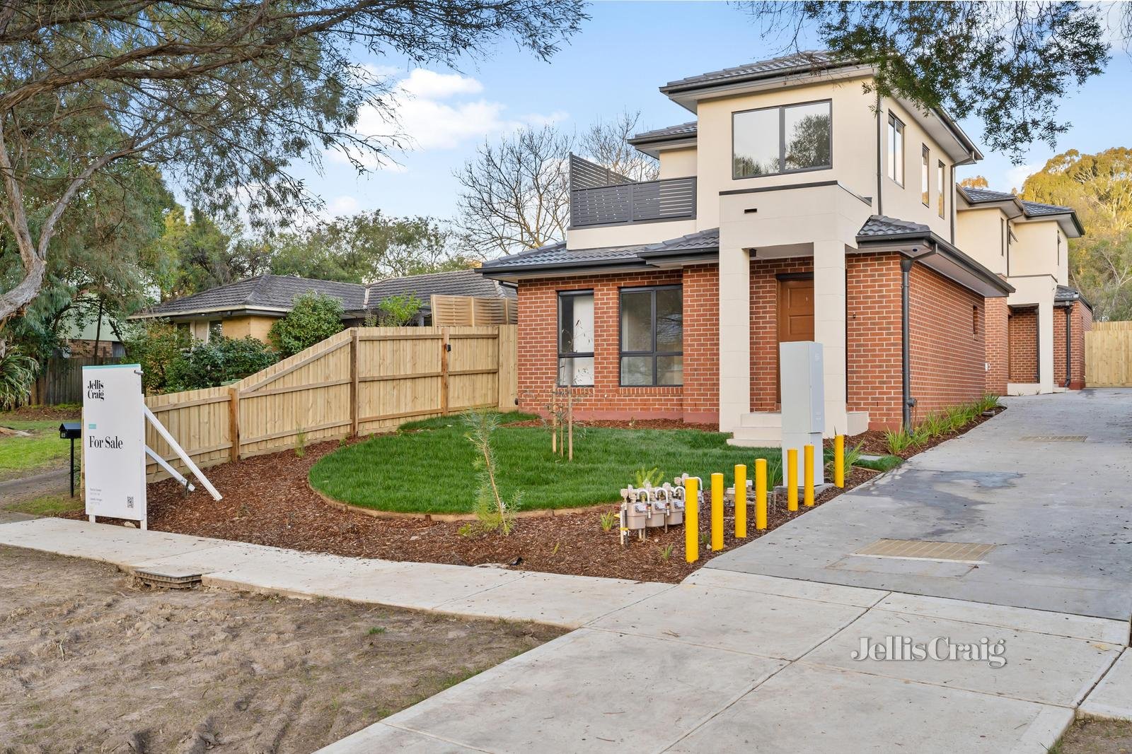 1 & 3/65 Croydondale Drive, Mooroolbark image 3