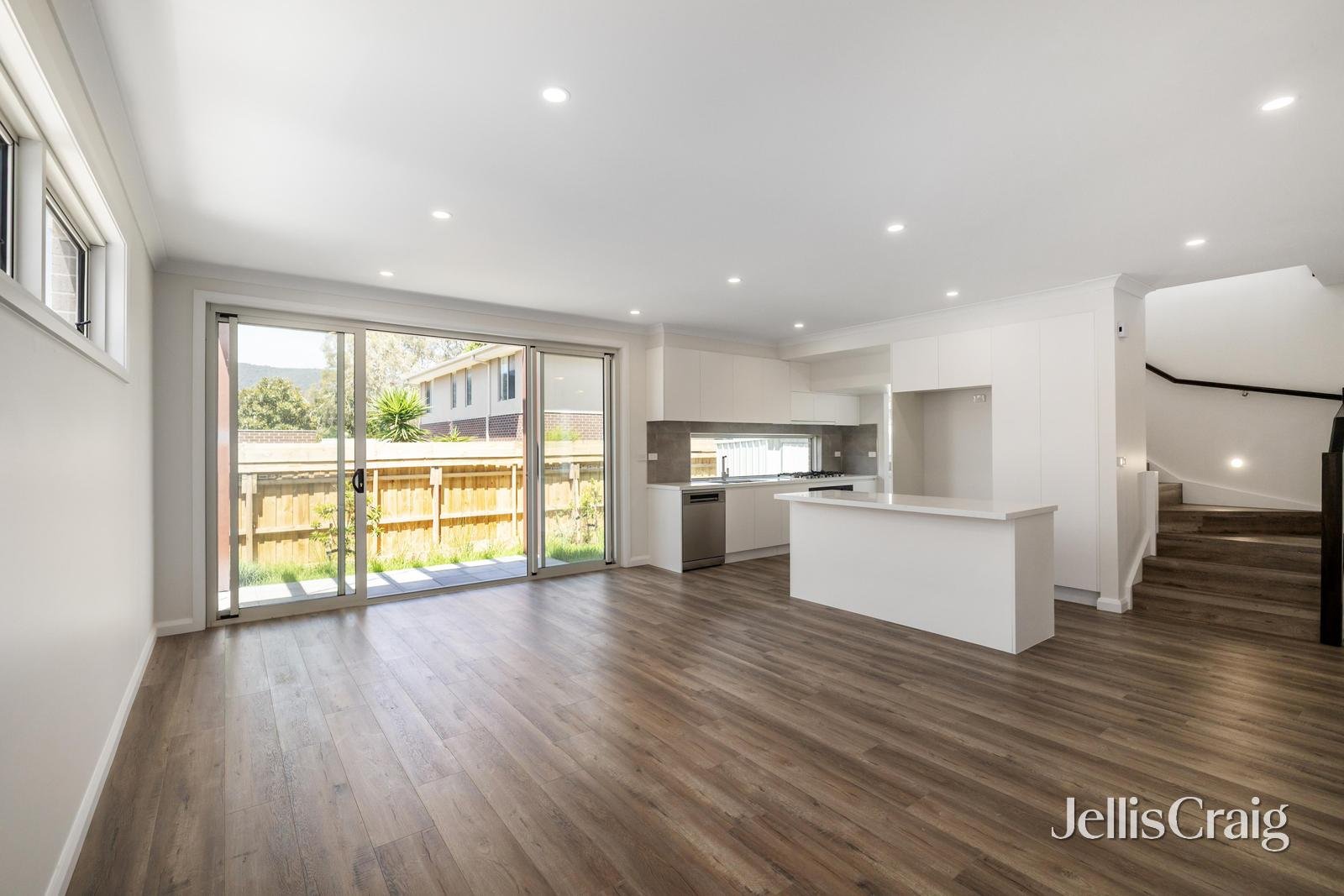 1, 4 & 6/16 Flower Street, Ferntree&nbsp;Gully image 2