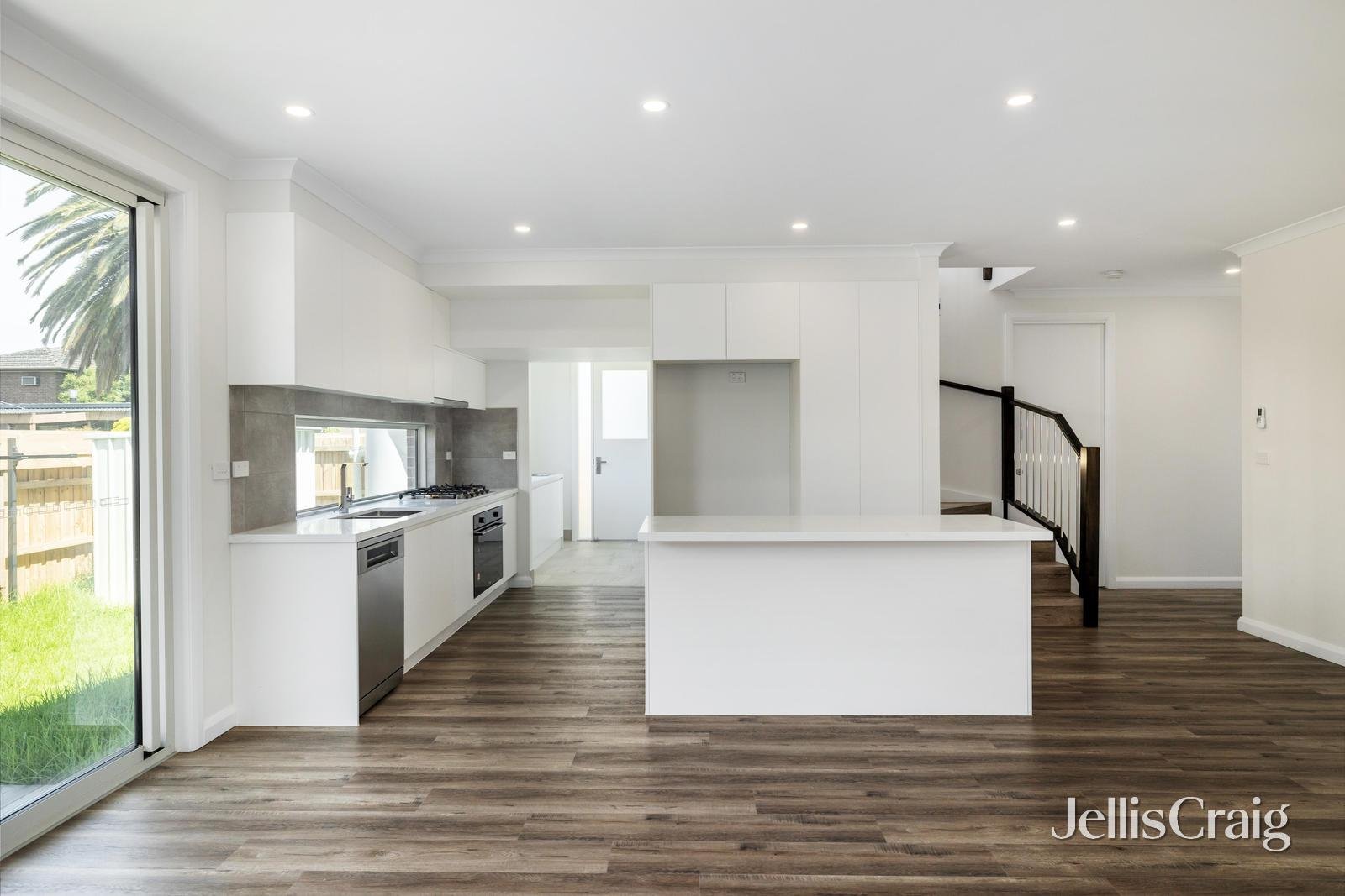 1, 4 & 6/16 Flower Street, Ferntree&nbsp;Gully image 3