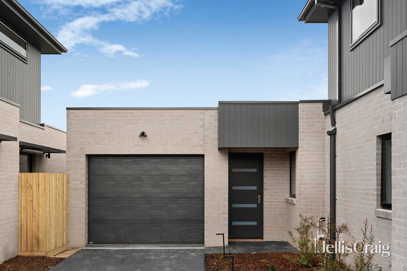 1-4/12 Emma Road, Croydon image 12