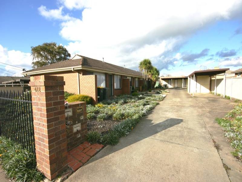 1-4,412 Gillies Street, Wendouree image 1