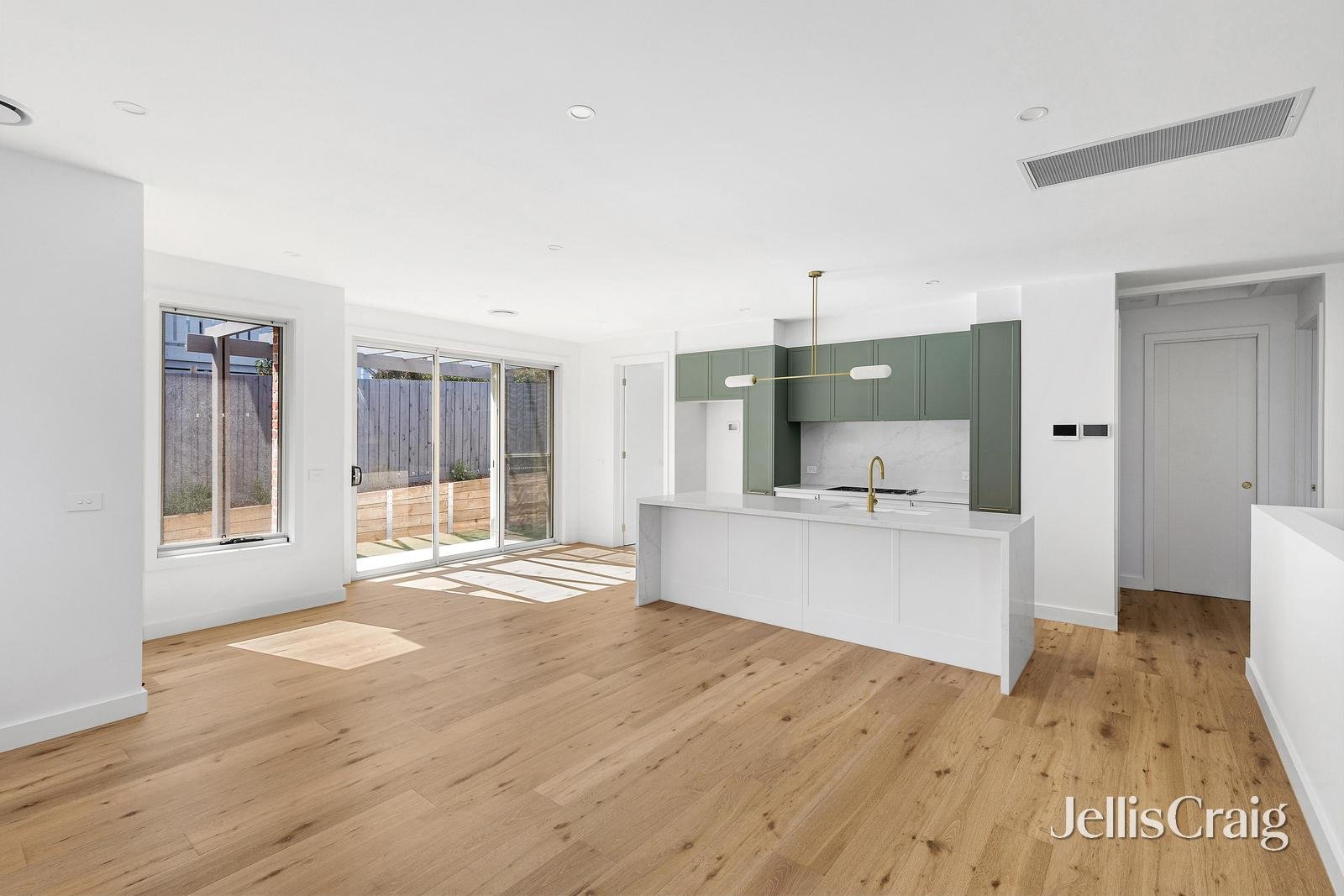 1-4/8A Bird Street, Eltham image 19