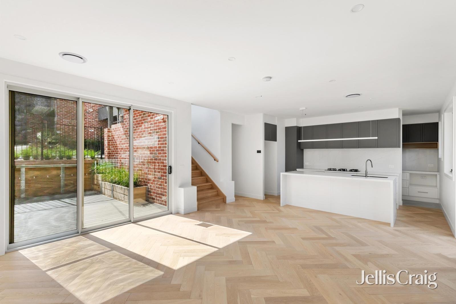 1-4/8A Bird Street, Eltham image 21