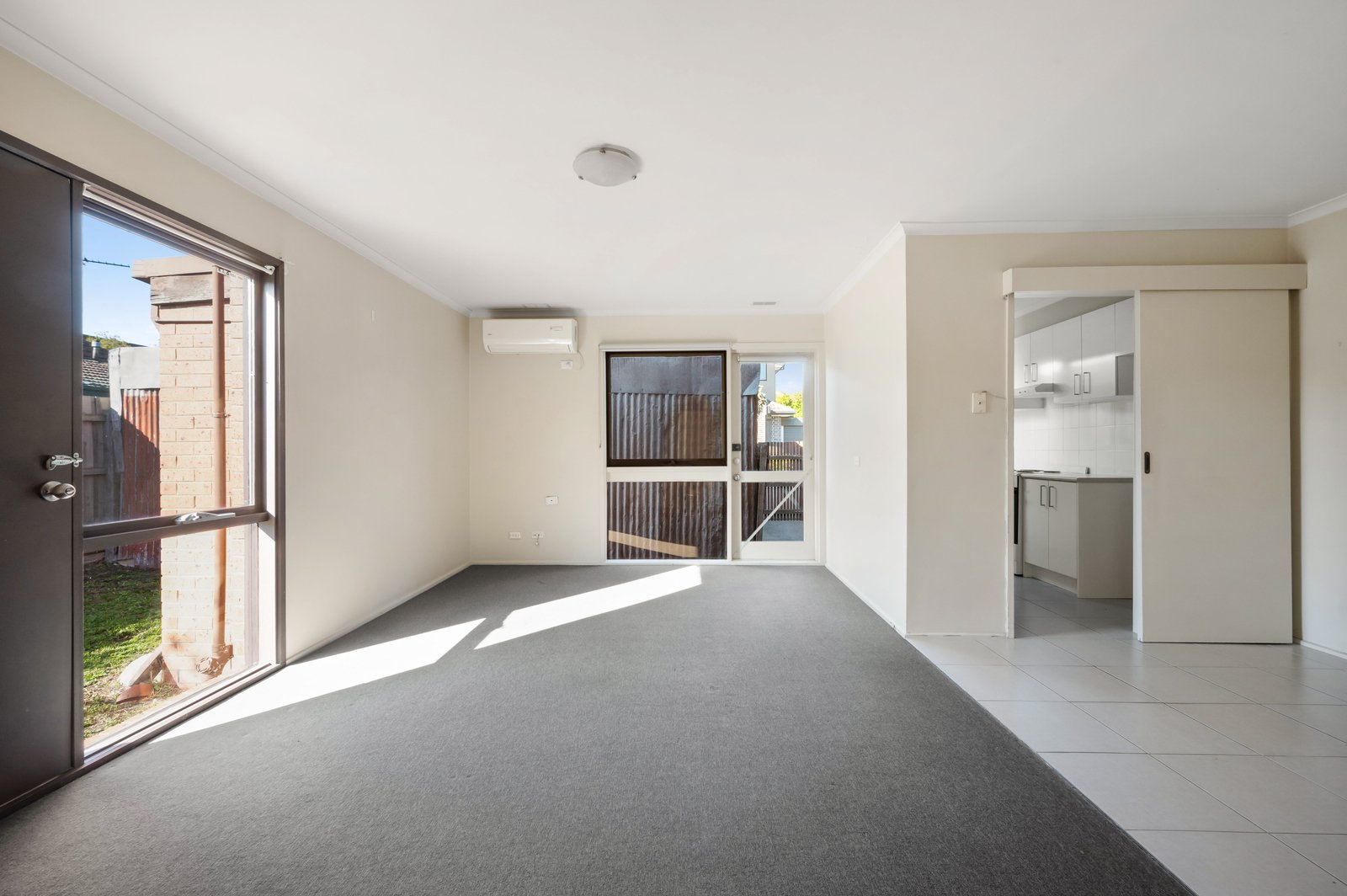 Property Gallery Thumbnail 5