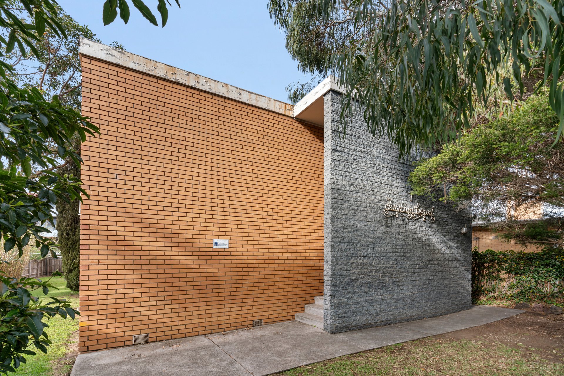 Property Gallery Thumbnail 2