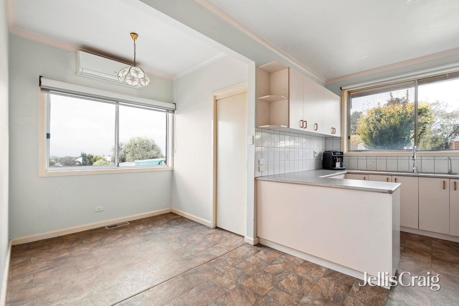1 Acacia Street, Hamlyn&nbsp;Heights image 5