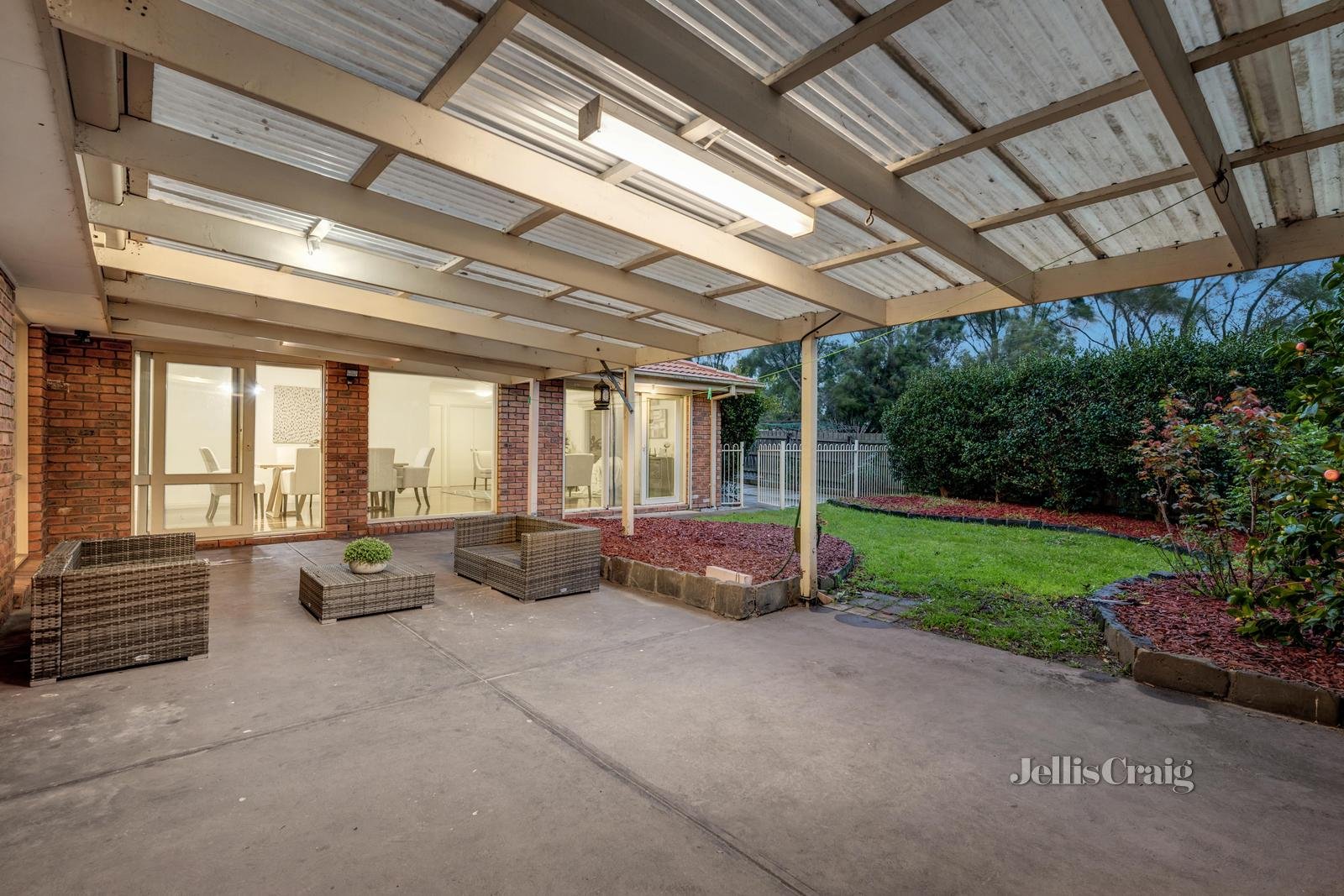 1 Adele Close, Narre Warren image 11