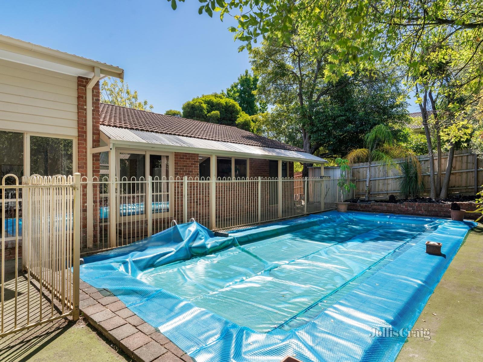 1 Adelyn Avenue, Donvale image 9