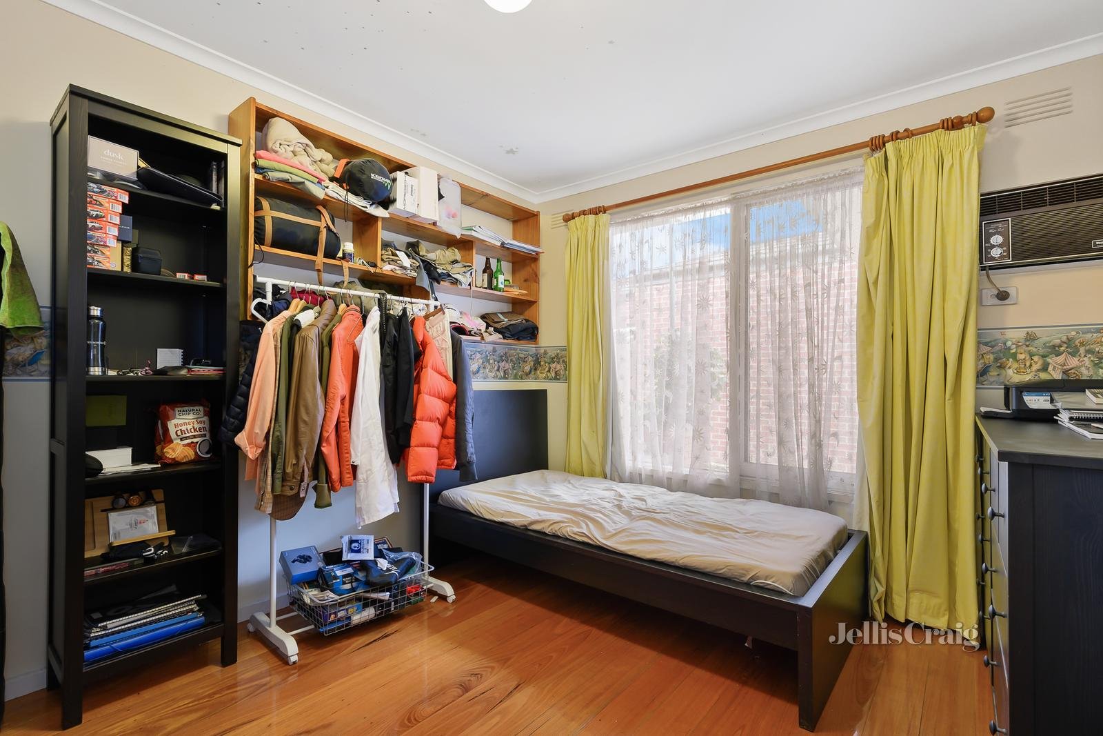 1 Agnes Court, Glen Waverley image 7