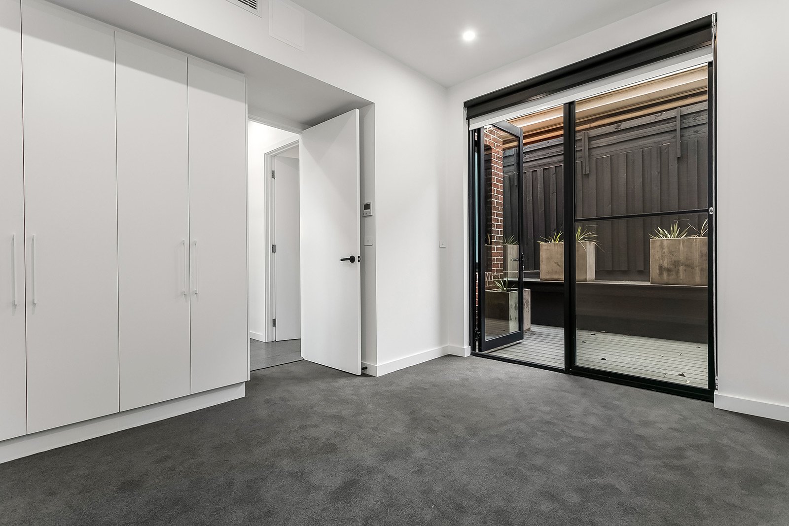 Property Gallery Thumbnail 5