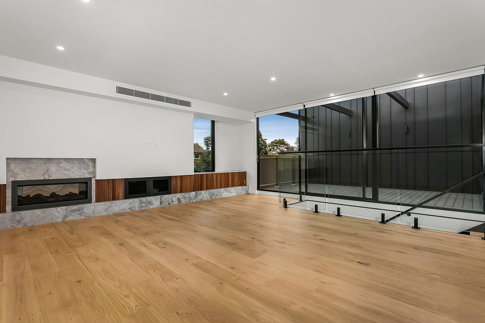 Property Gallery - Main Image