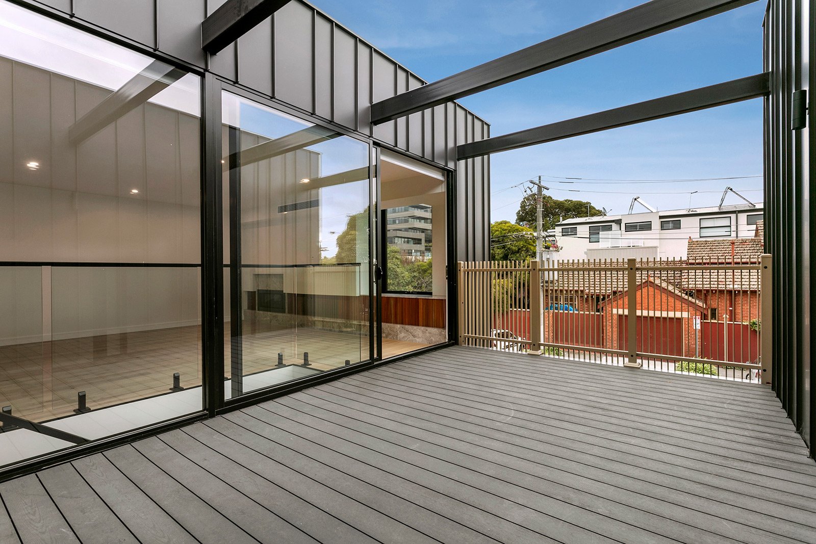 Property Gallery Thumbnail 3
