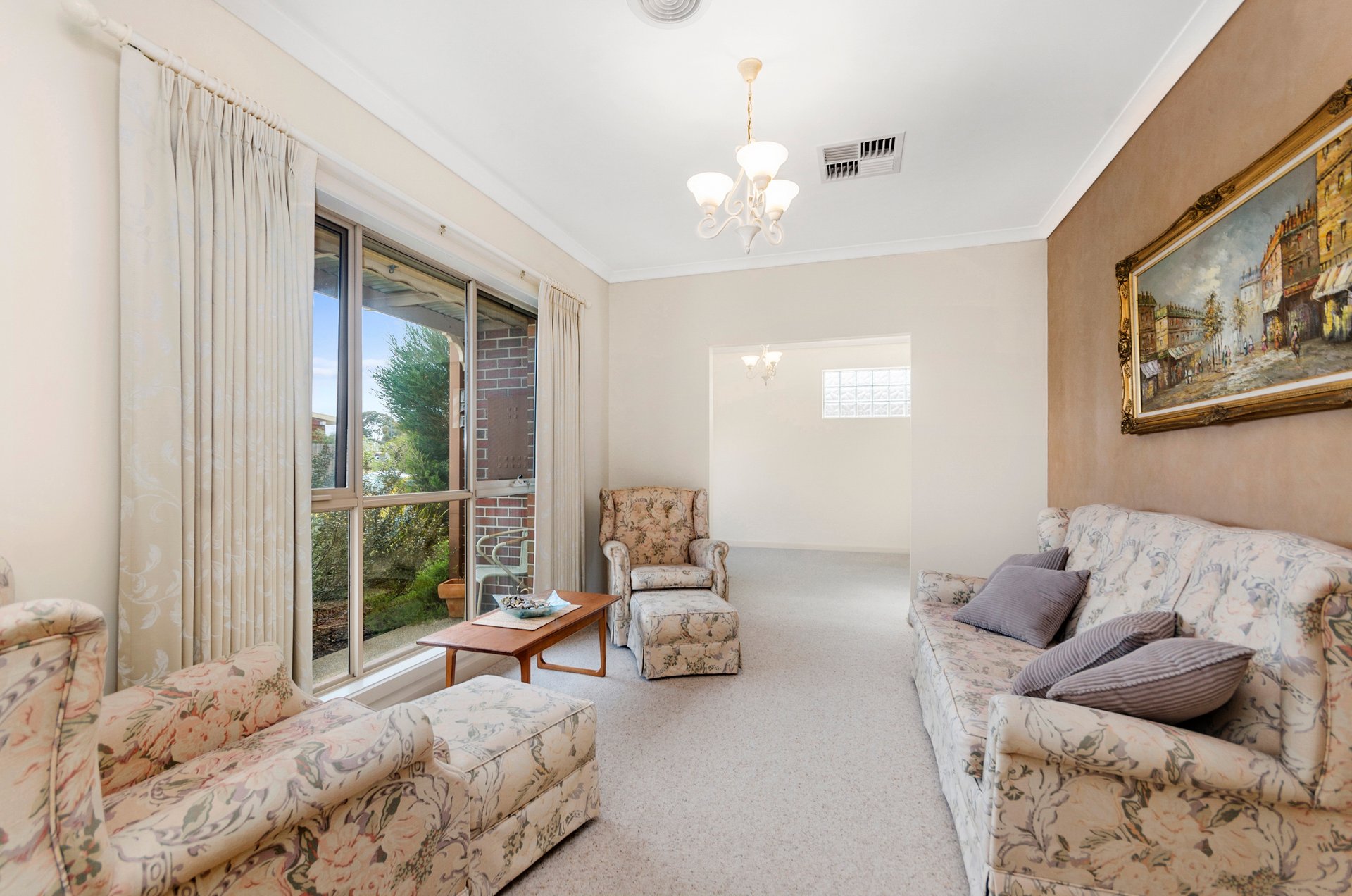 Property Gallery Thumbnail 3