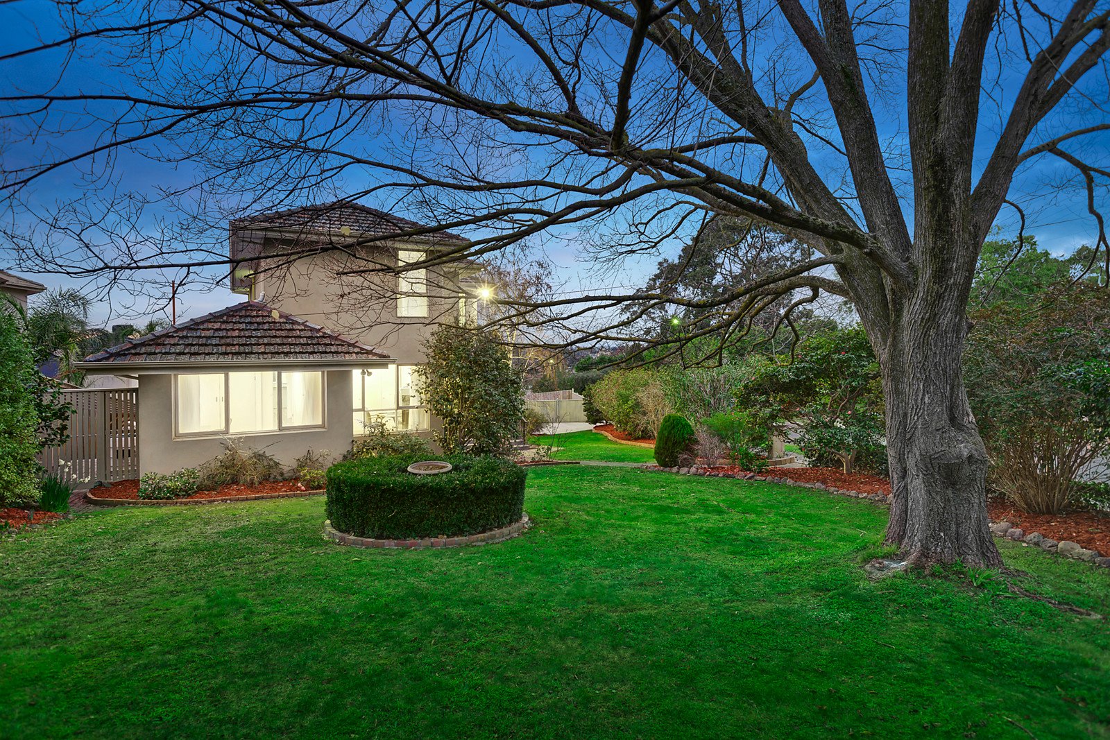 1 Alexander Crescent, Templestowe Lower image 1