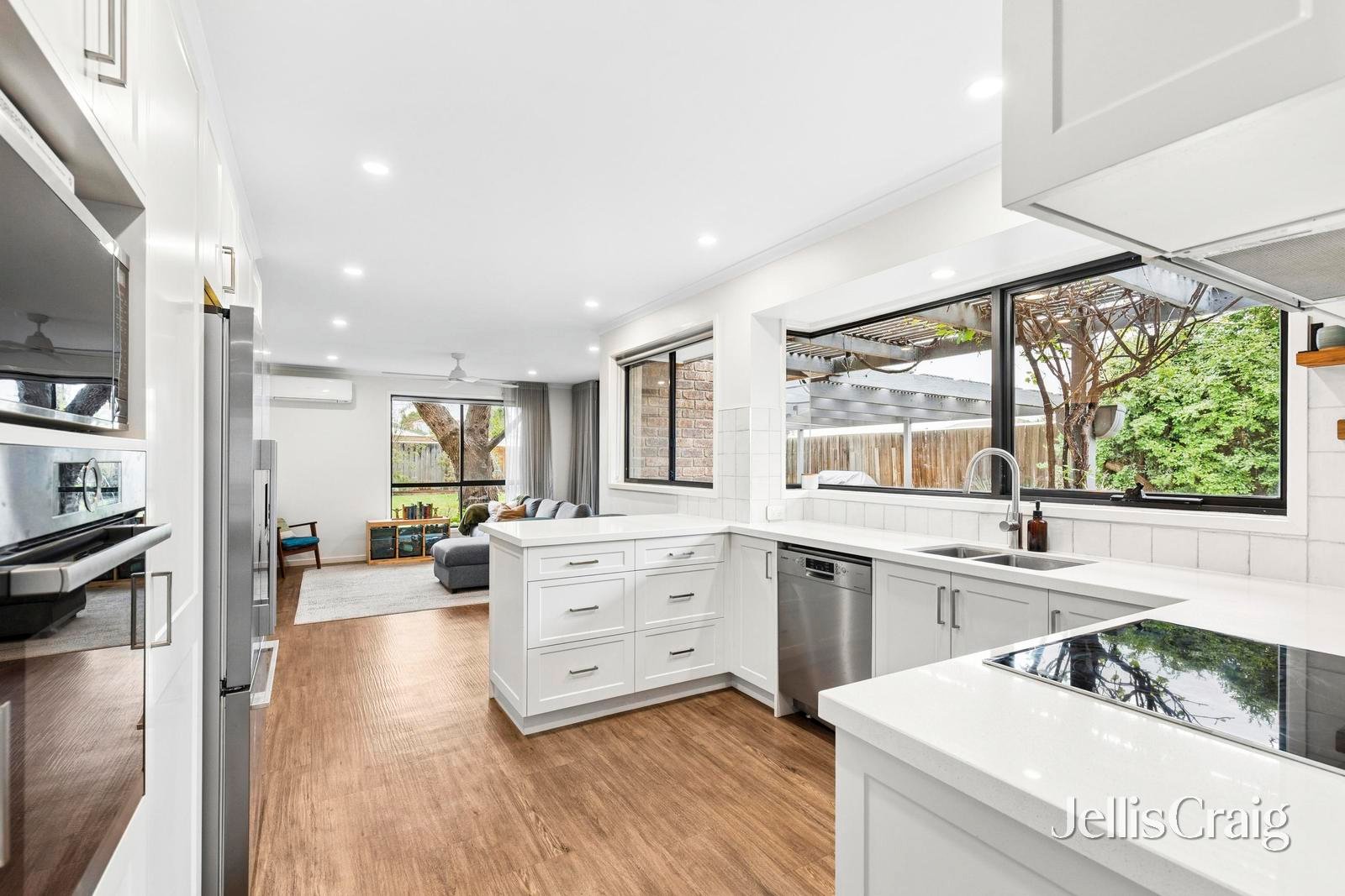 1 Allister Court, Lara image 4