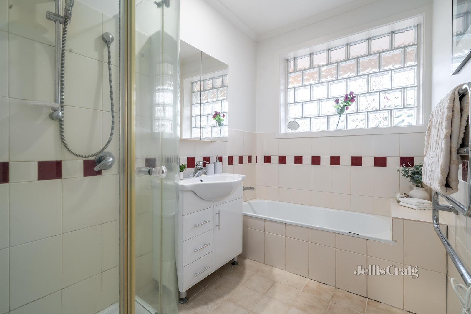 1 Aranda Court, Mulgrave image 11