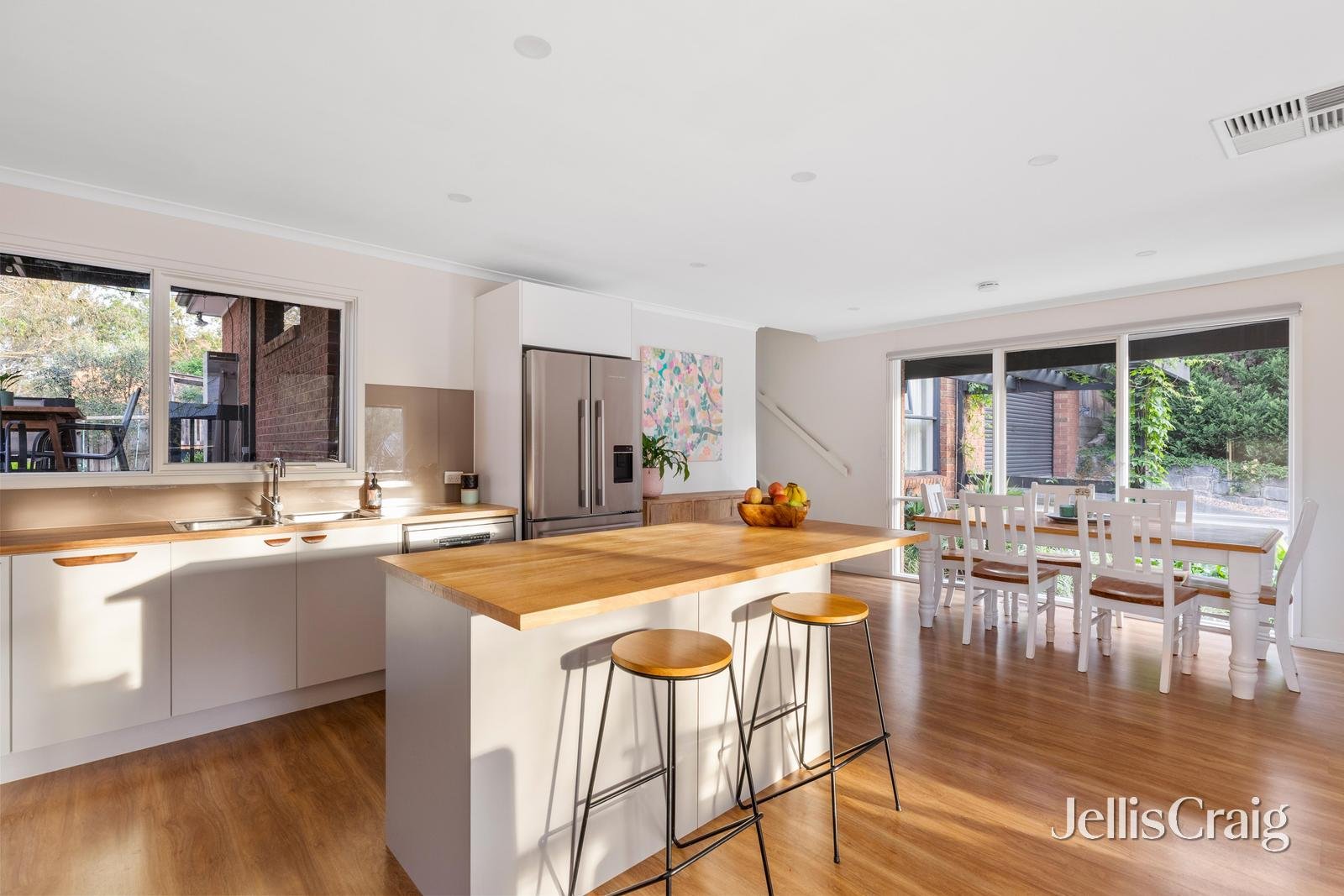 1 Arcadia Way, Eltham North image 4