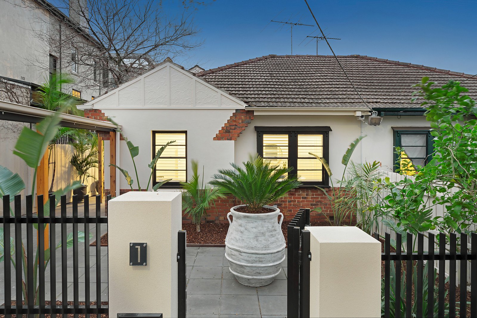 1 Arthur Street, Malvern image 1