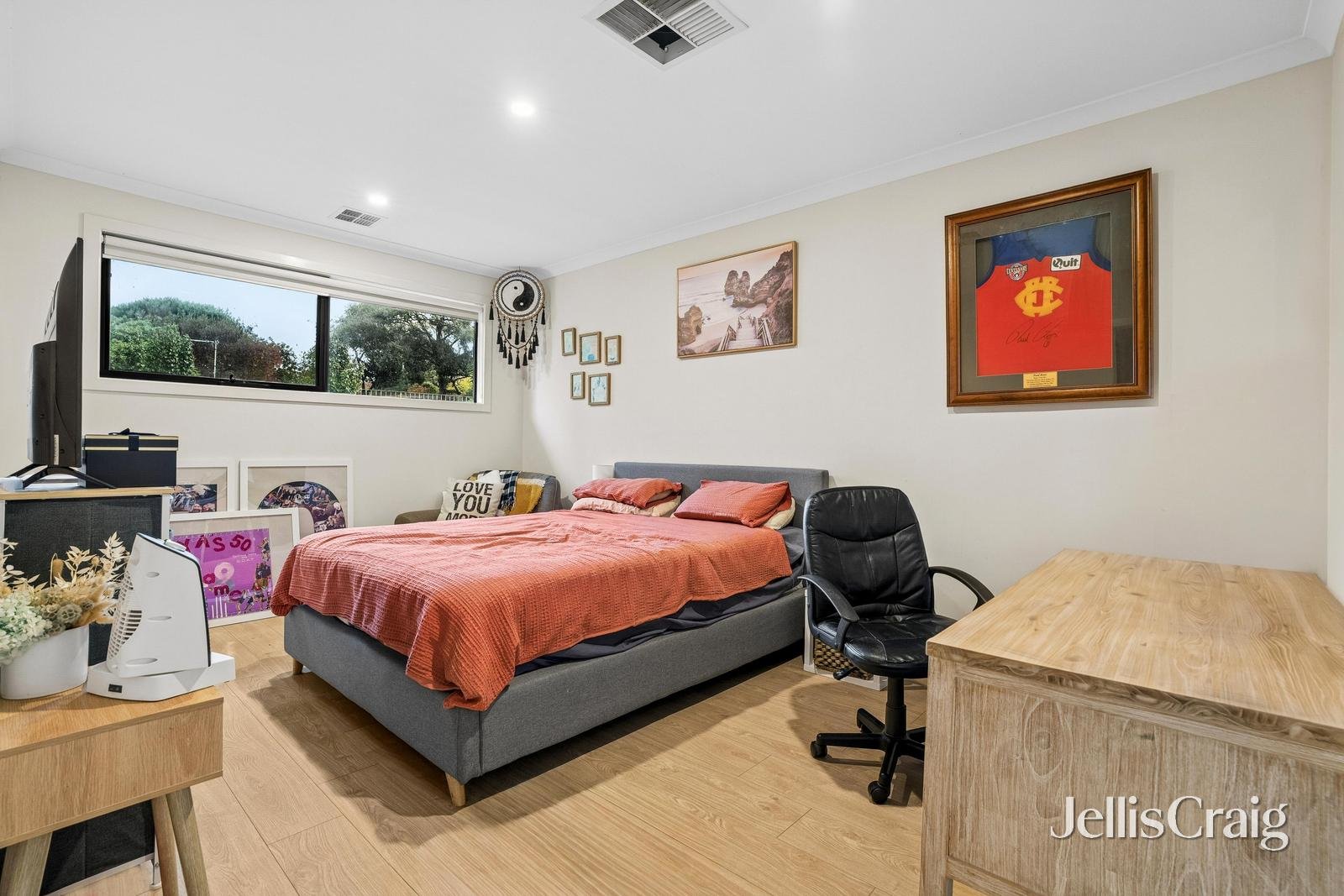 1 Baddeley Circuit, Croydon image 7