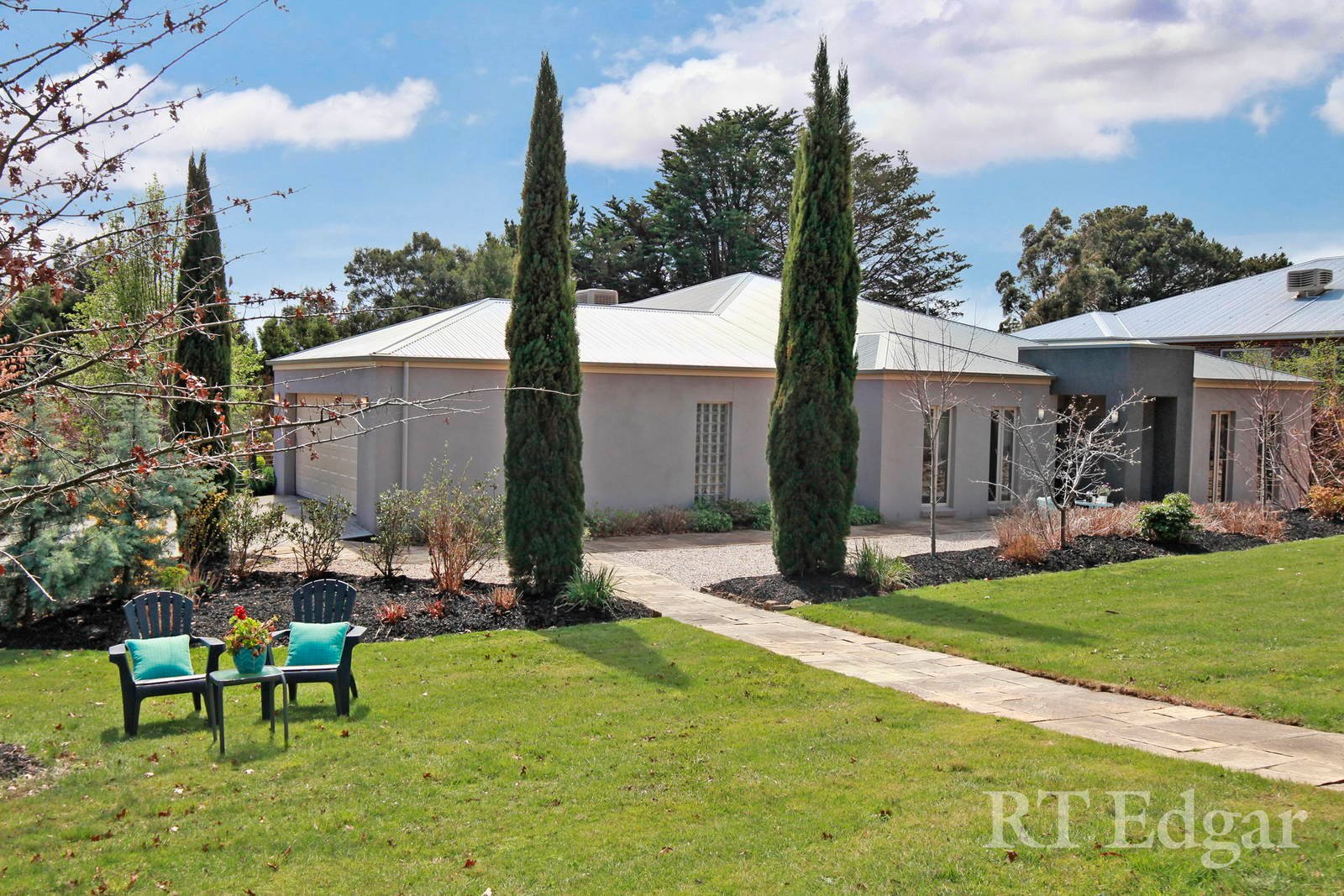 Property Gallery - Main Image