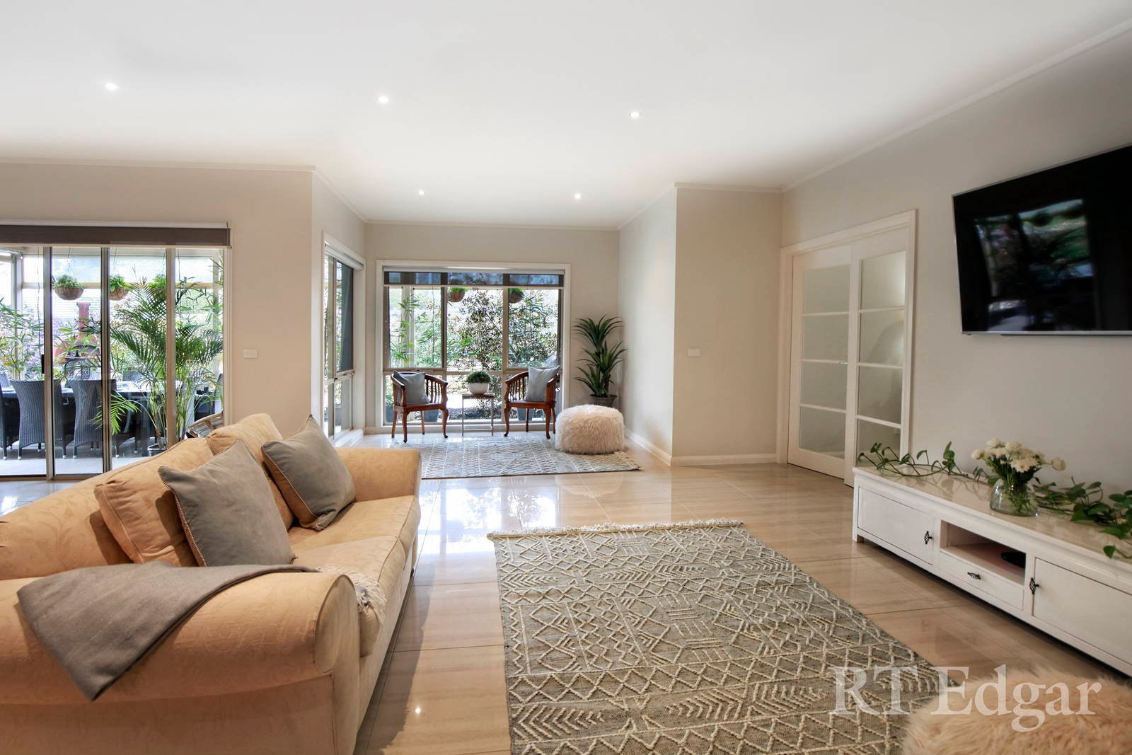 Property Gallery Thumbnail 5