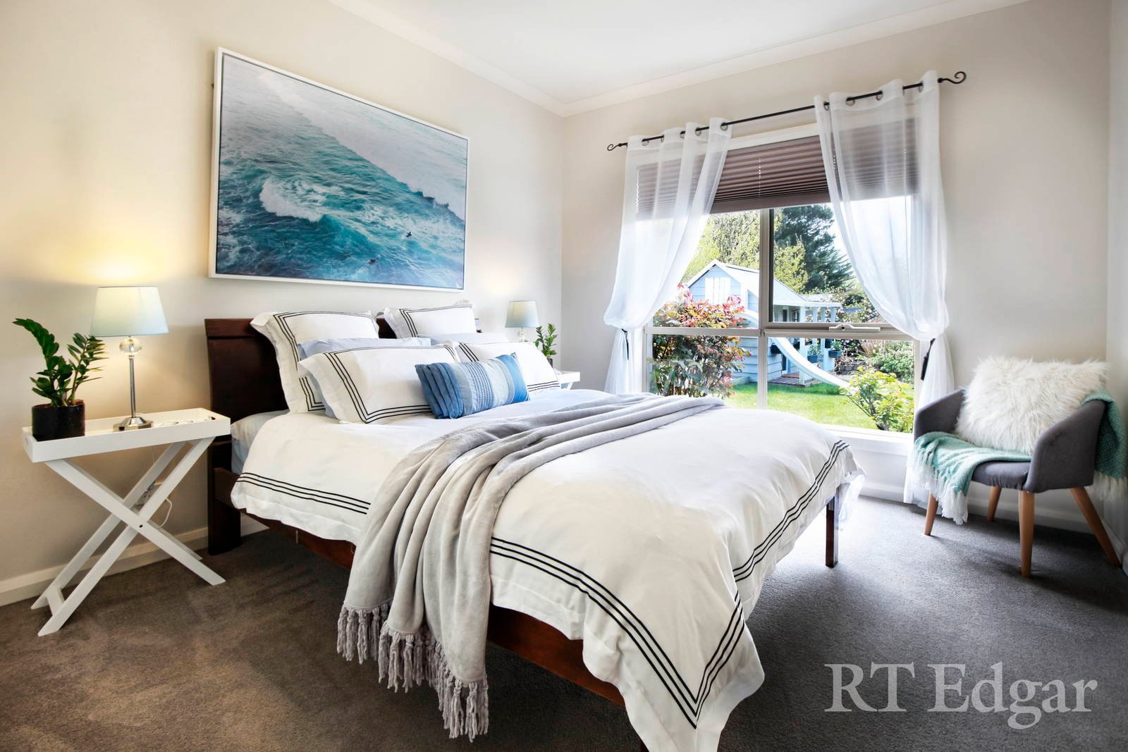 Property Gallery Thumbnail 12