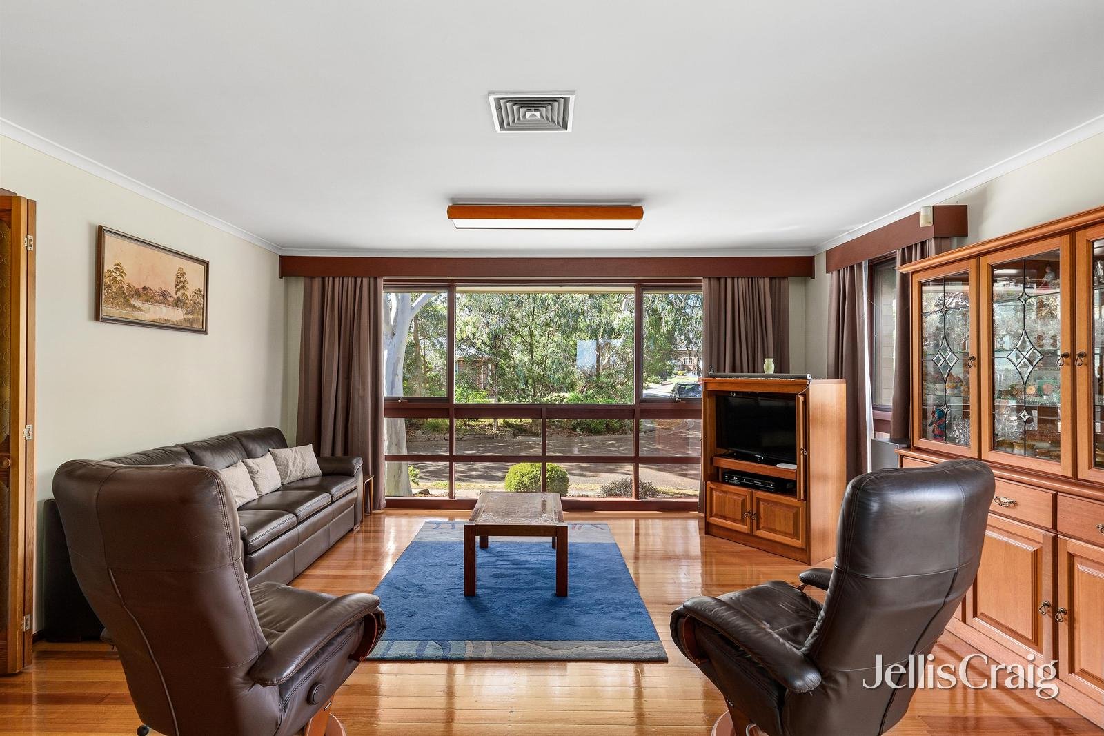 1 Barkala Close, Greensborough image 4