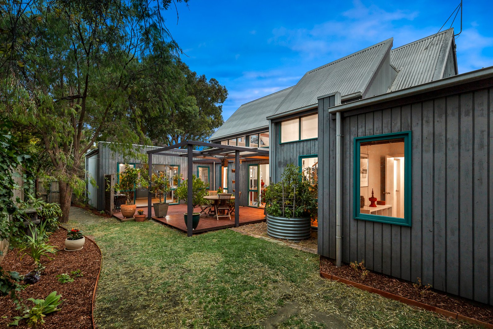 Property Gallery Thumbnail 12