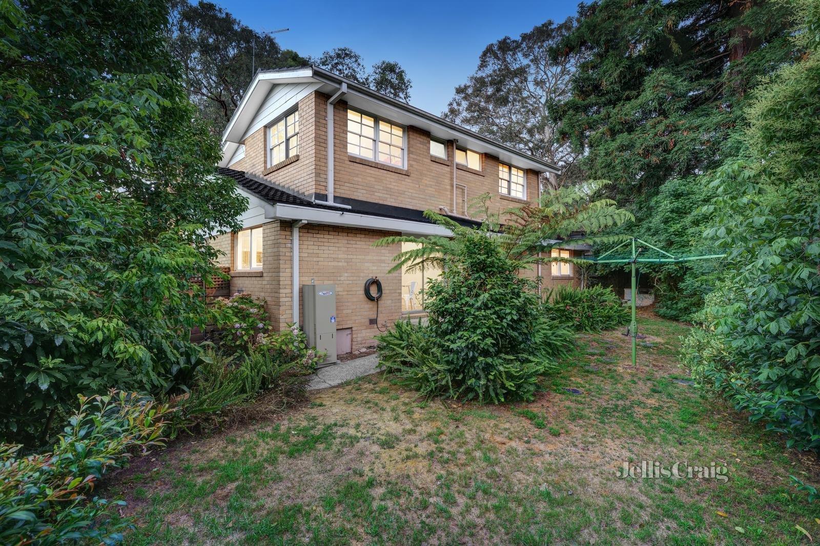 1 Beatrice Court, Blackburn image 10