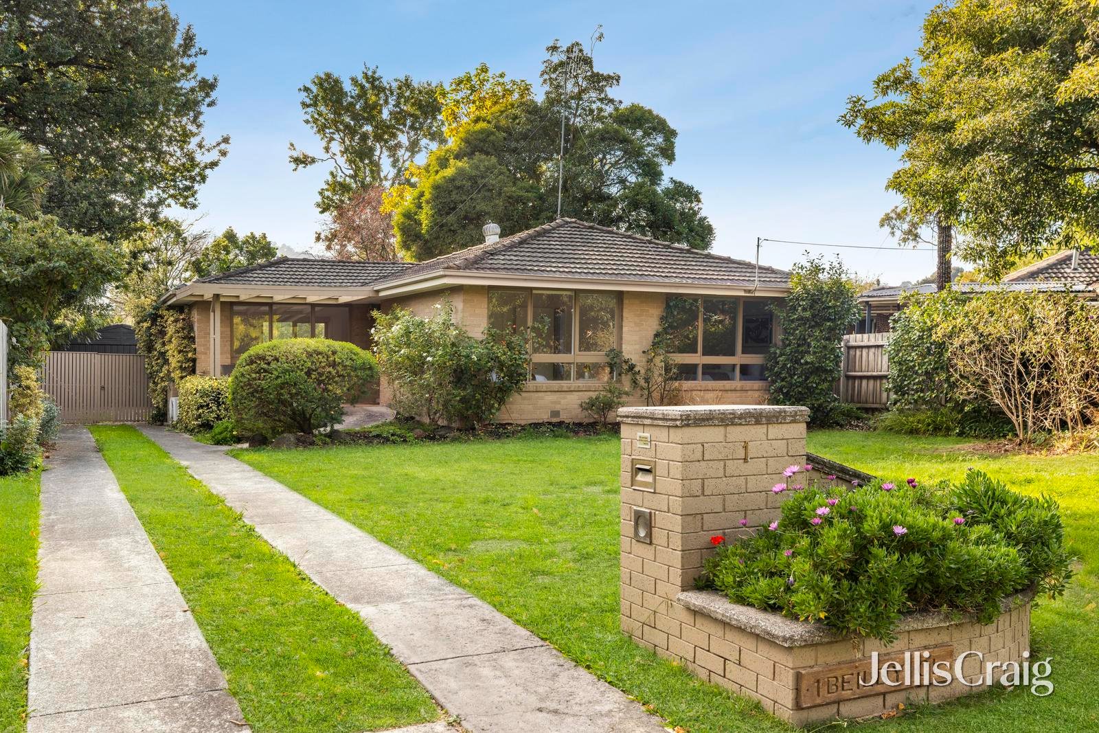 1 Beilby Close, Upper&nbsp;Ferntree&nbsp;Gully image 1