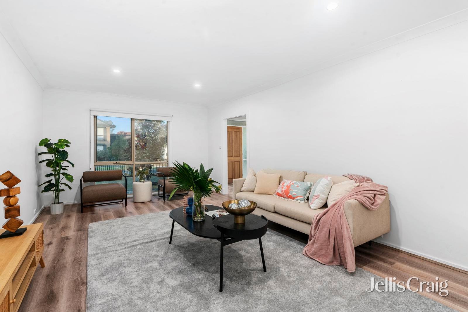 1 Beresford Close, Doncaster&nbsp;East image 5