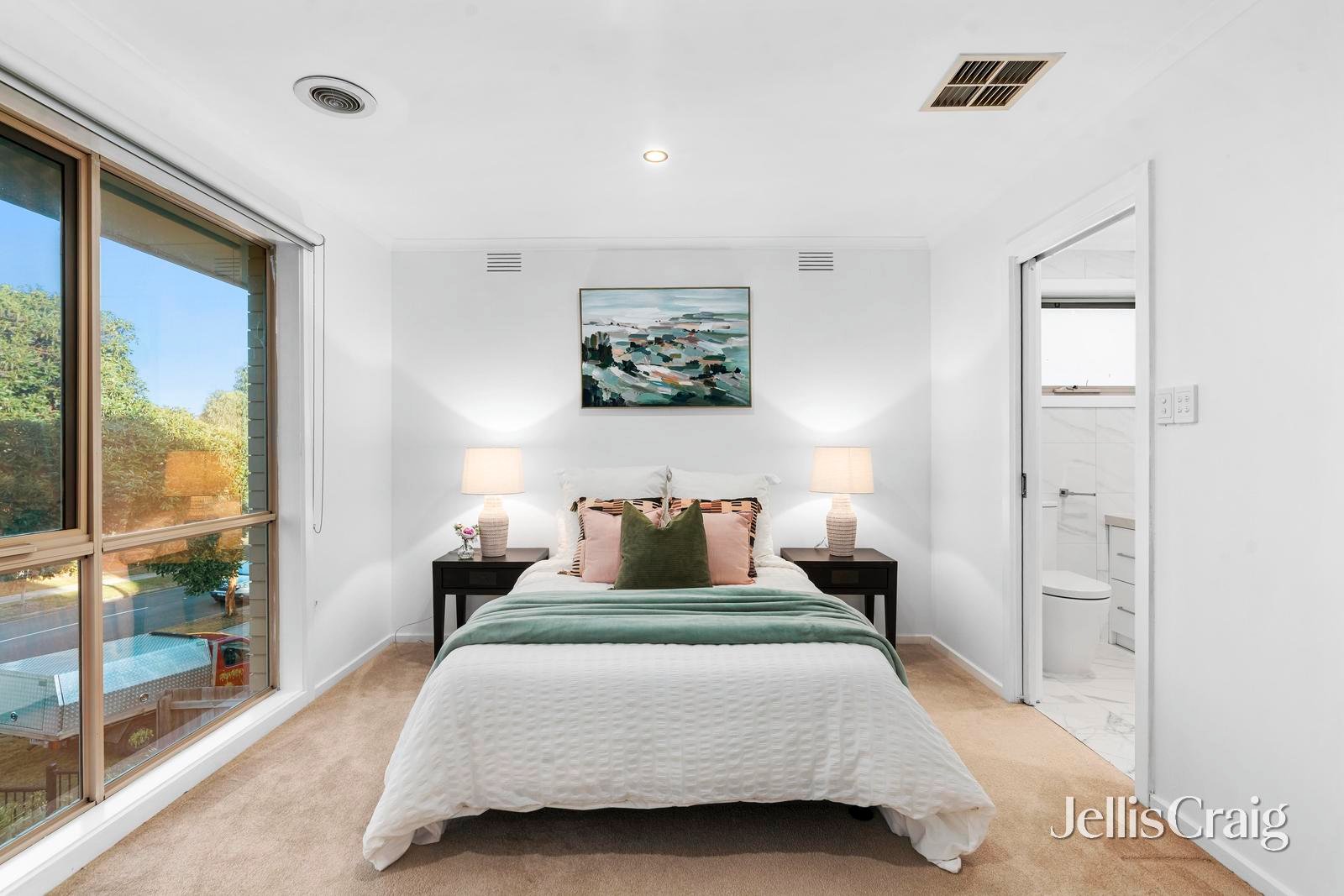 1 Beresford Close, Doncaster&nbsp;East image 9