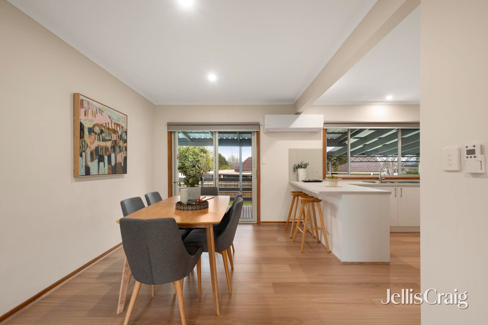 1 Beresford Road, Lilydale image 3