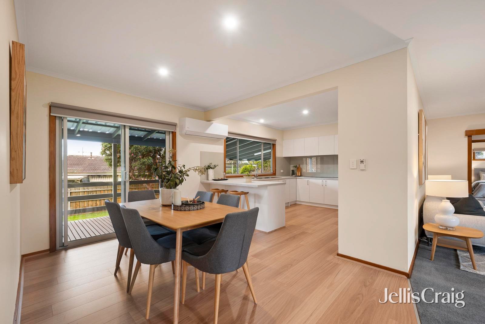 1 Beresford Road, Lilydale image 4