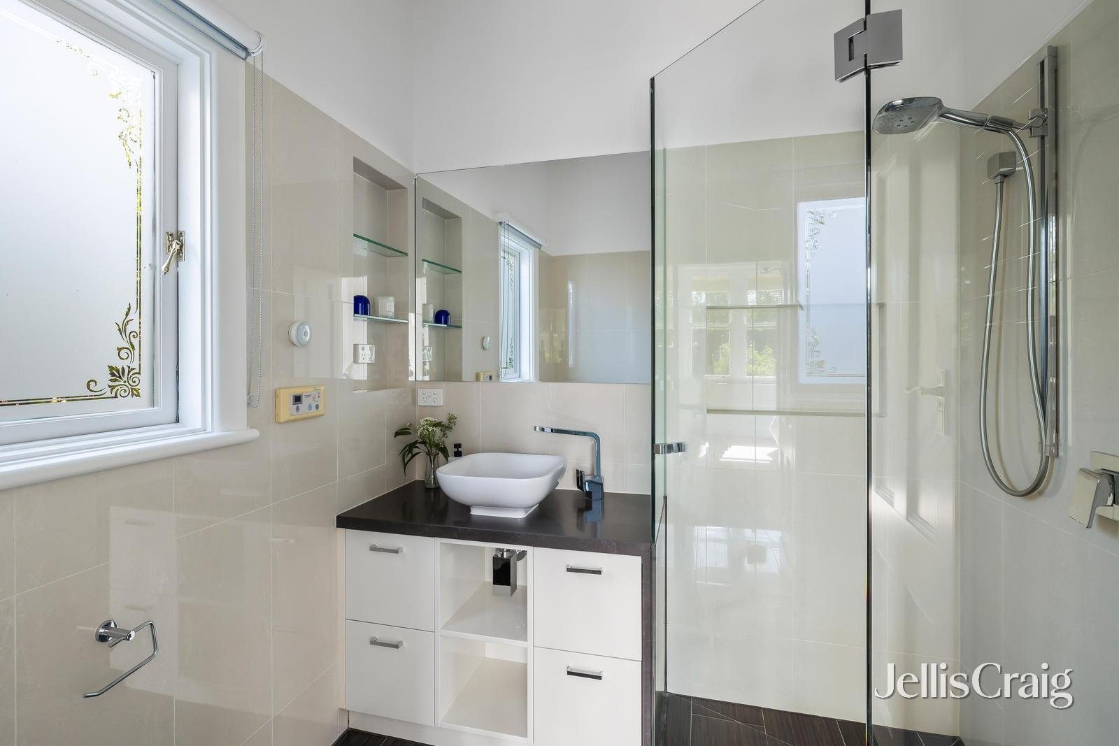 1 Bethell Street, Ormond image 6