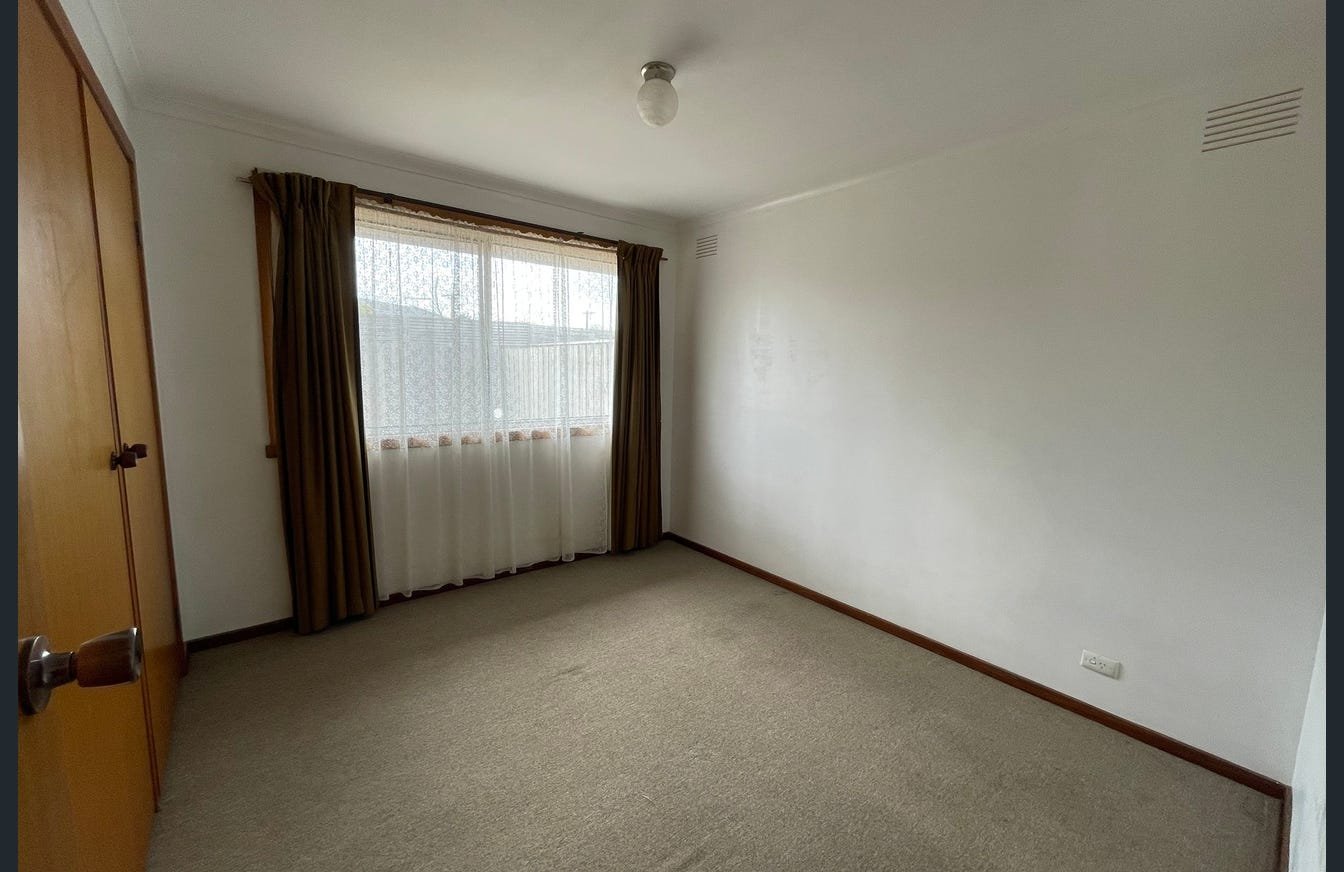 1 Blackburn Drive Mentone