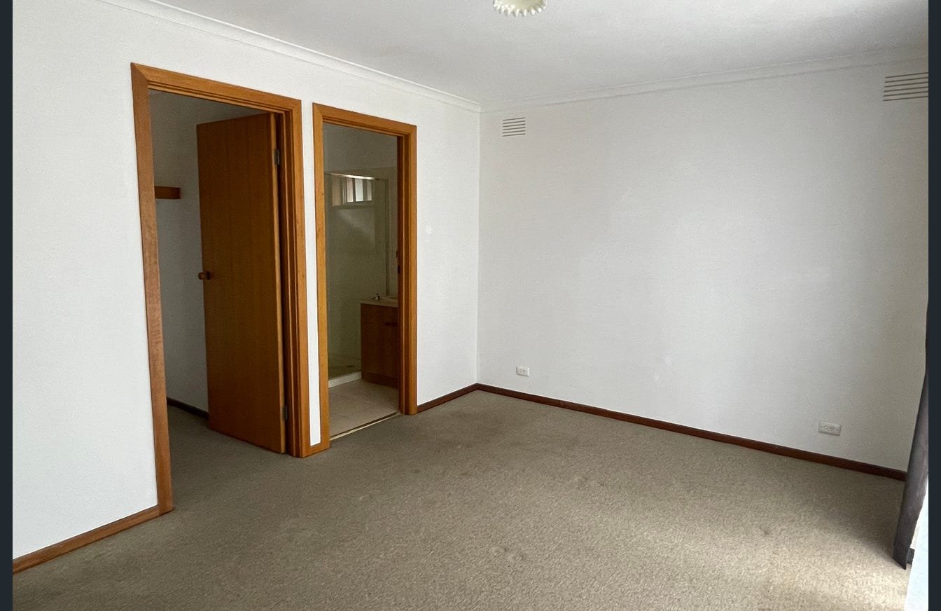 1 Blackburn Drive Mentone